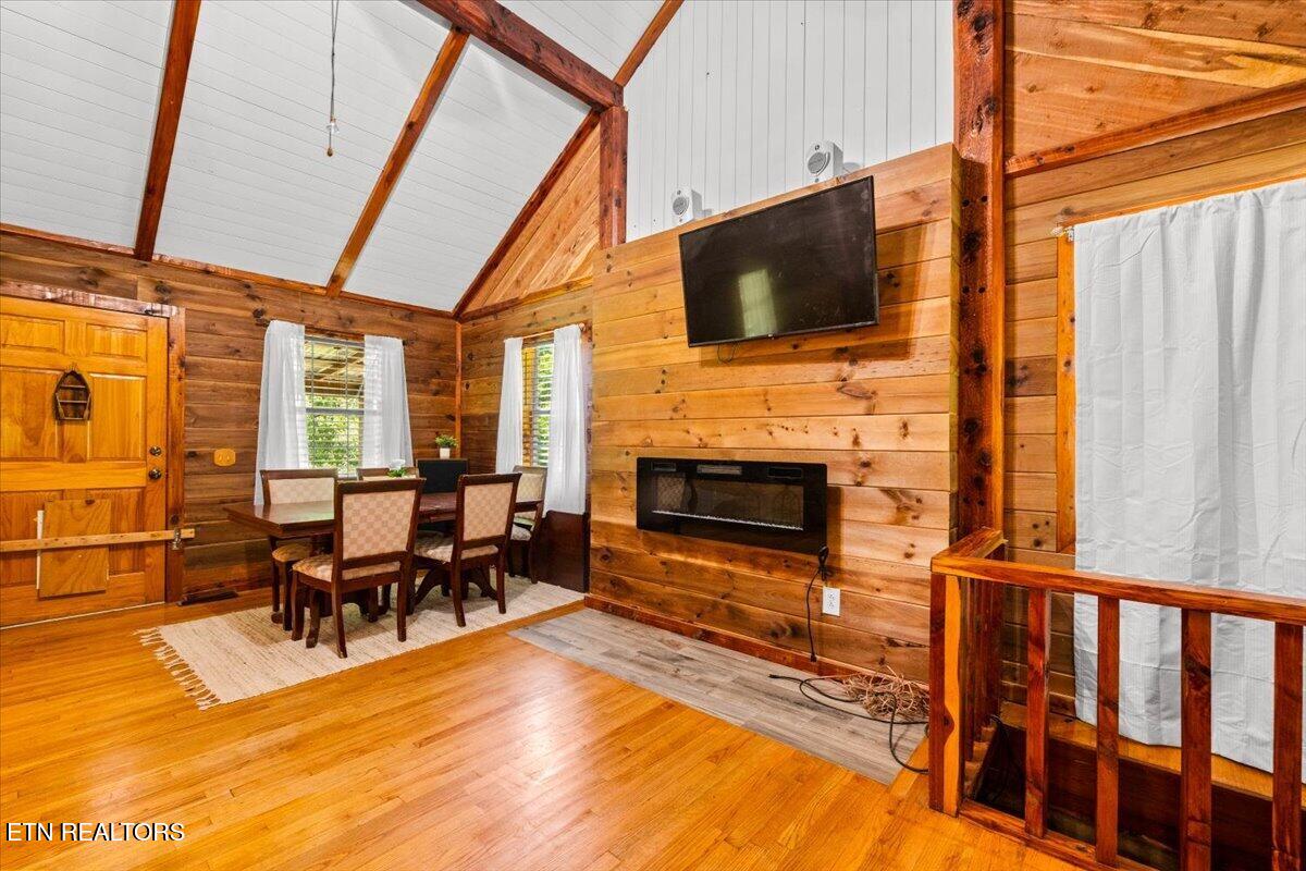 696 Young Rd, LaFollette