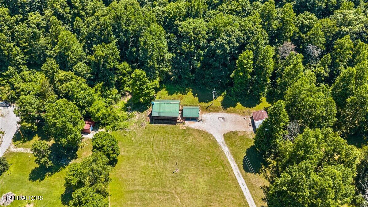 696 Young Rd, LaFollette
