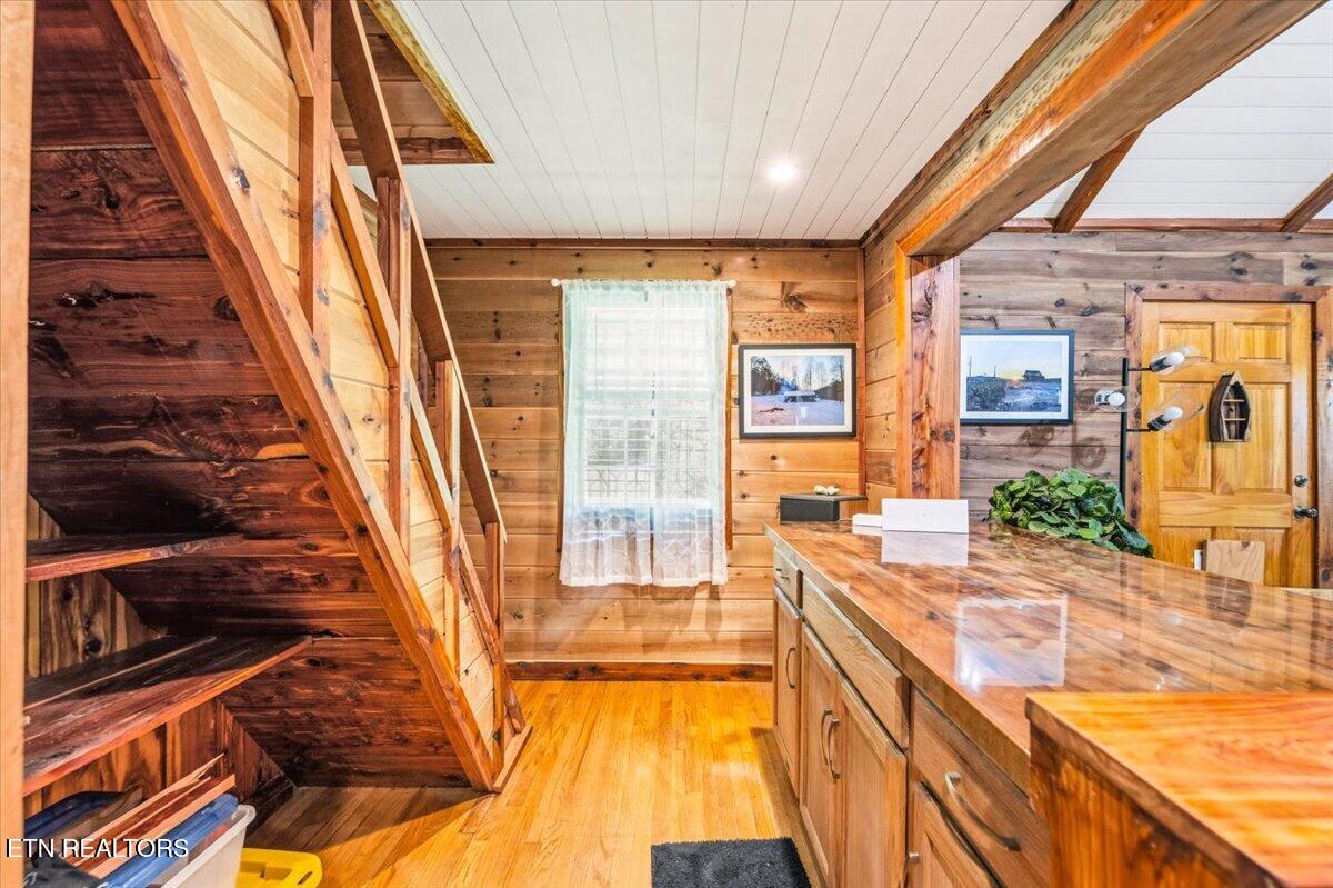 696 Young Rd, LaFollette