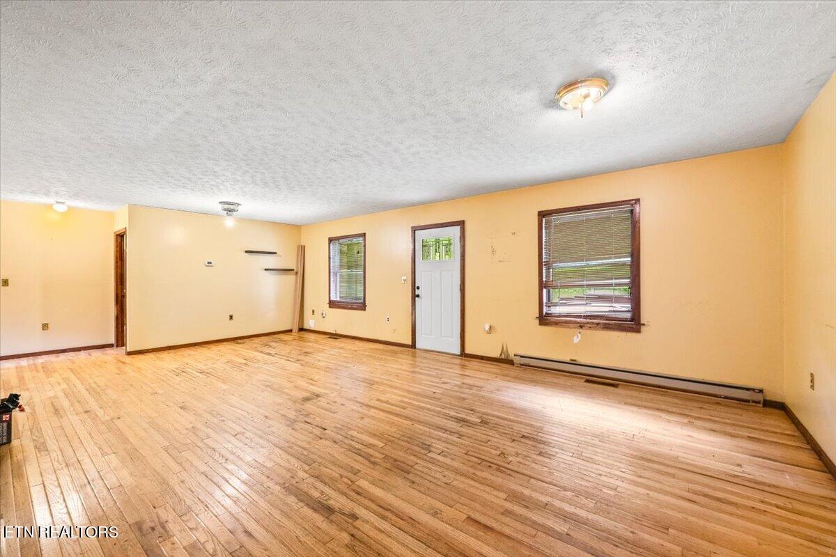 1173 Sand Cut Rd