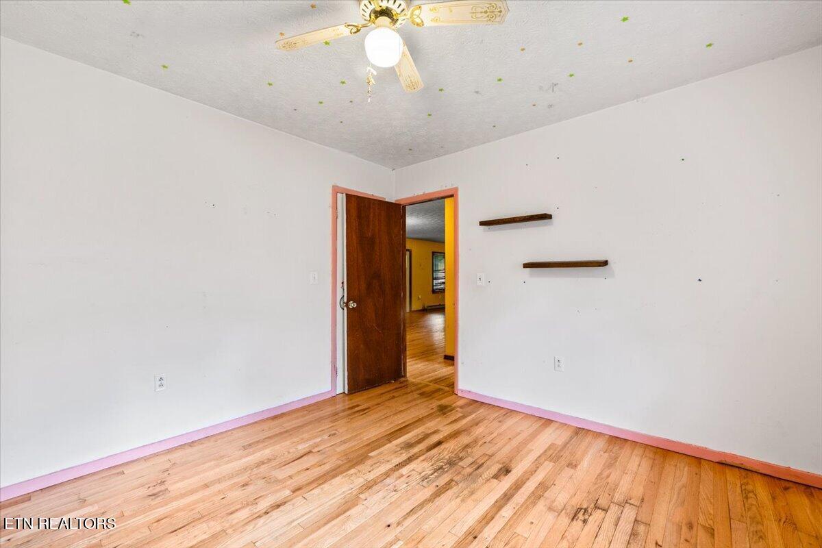 1173 Sand Cut Rd