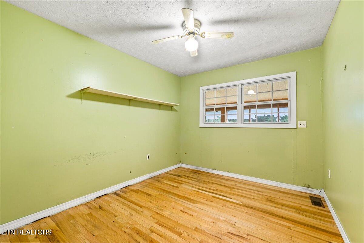 1173 Sand Cut Rd