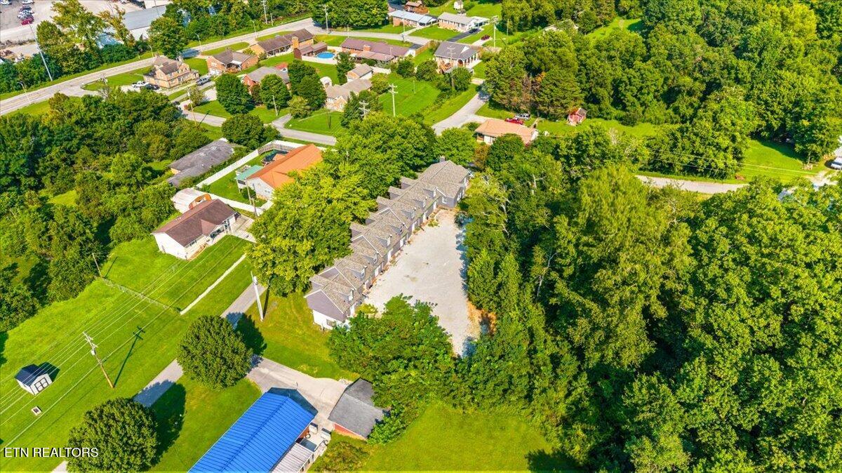 402 E Forrest St, LaFollette