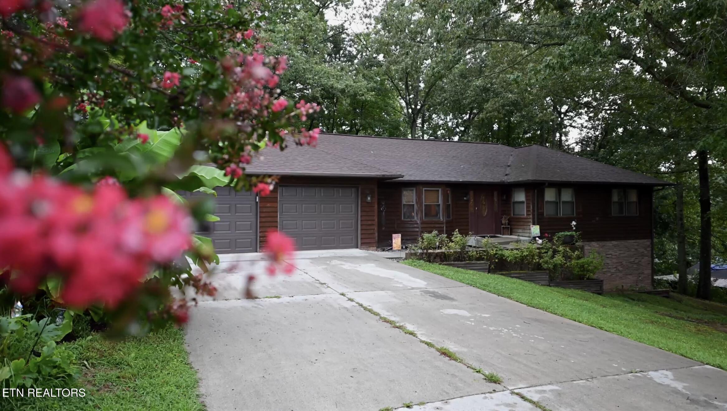 162 Mineral Springs Lane