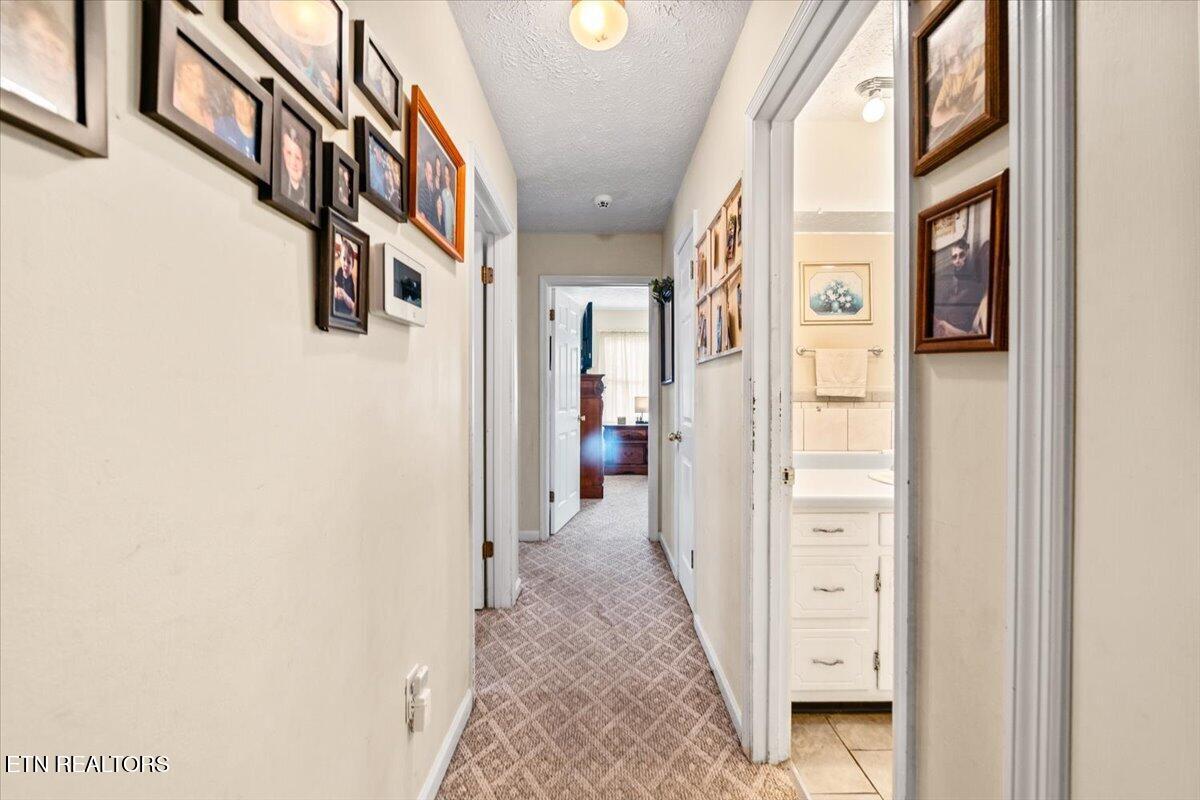 177 Thomas Rd