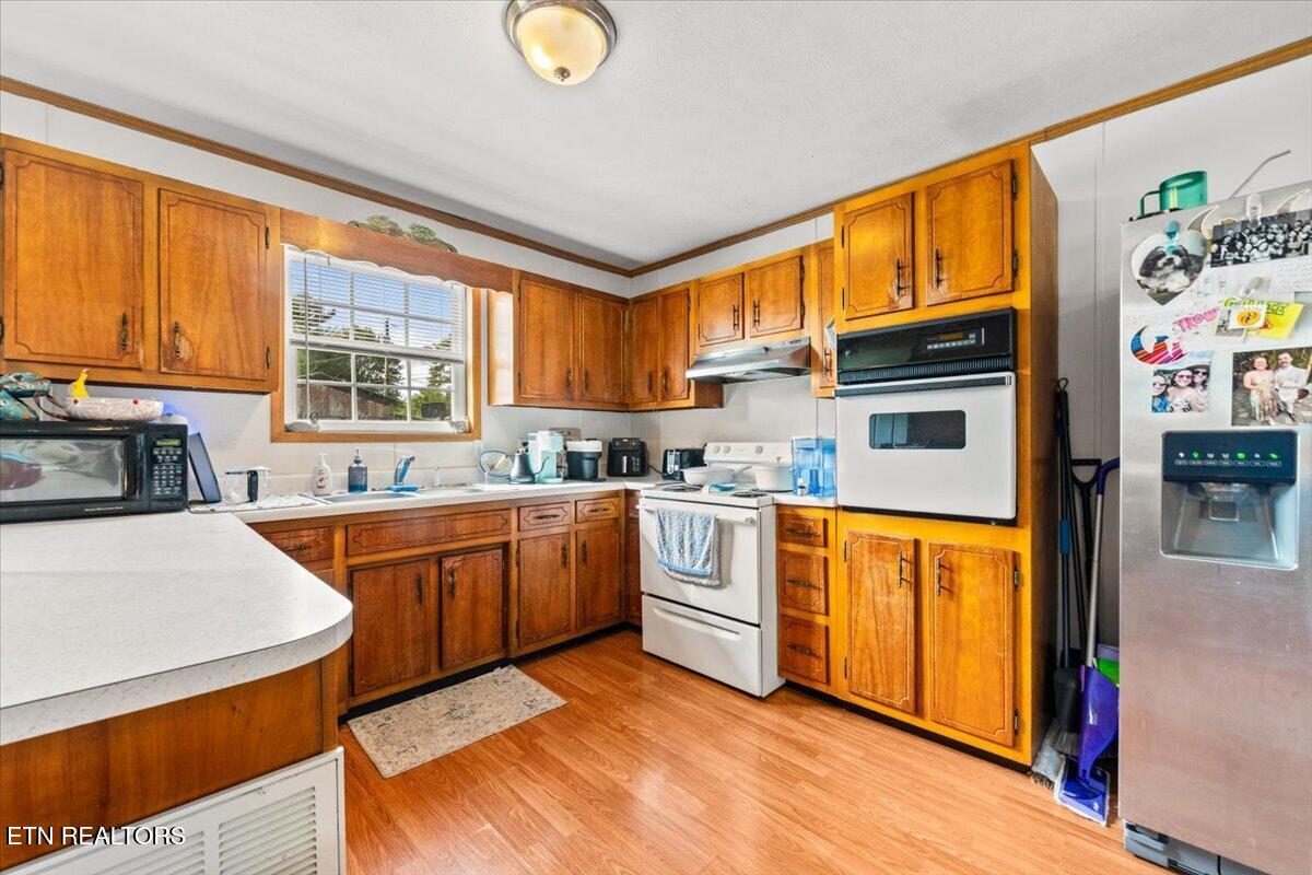 177 Thomas Rd