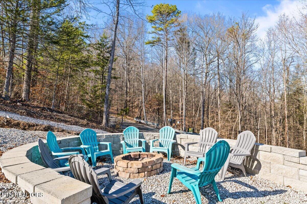 113 Pool Drive, LaFollette