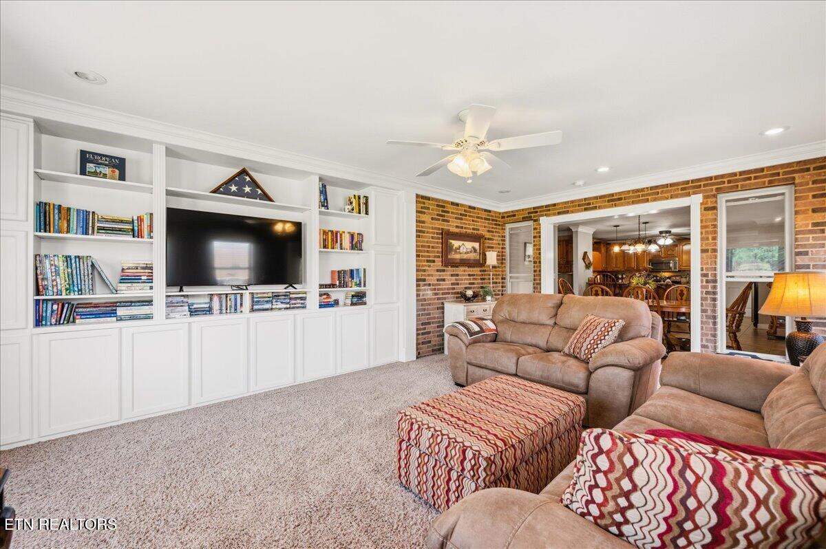 263 Preston Circle