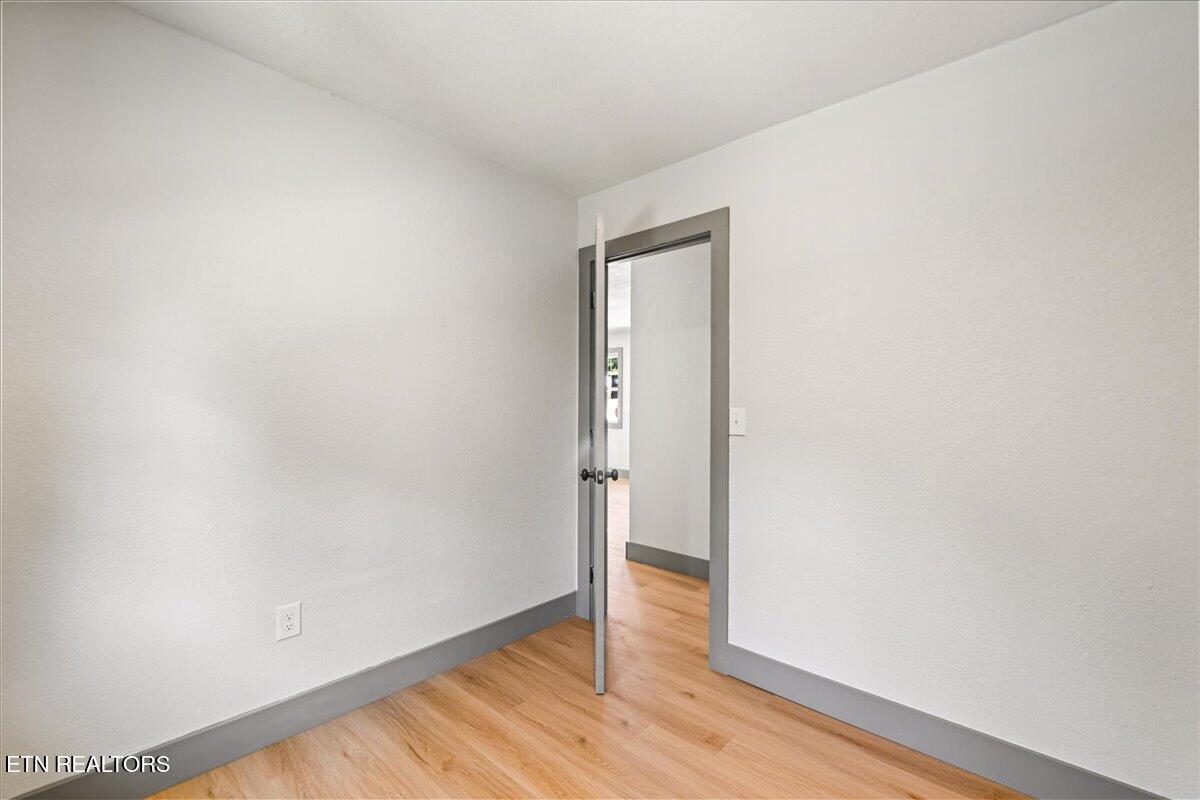 1320 Jacksboro Pike 1, LaFollette Unit: 1