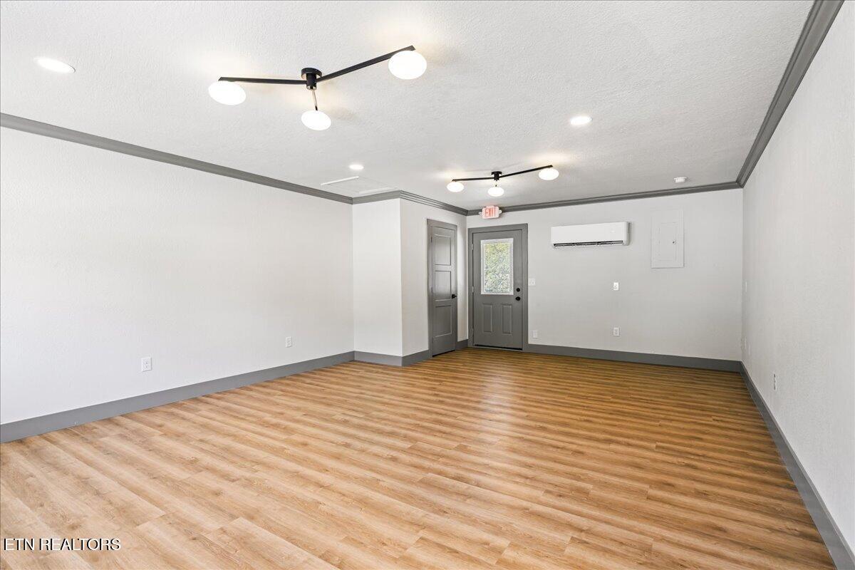 1320 Jacksboro Pike 2, LaFollette Unit: 2