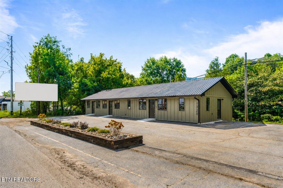 1320 Jacksboro Pike 3, LaFollette Unit: 3