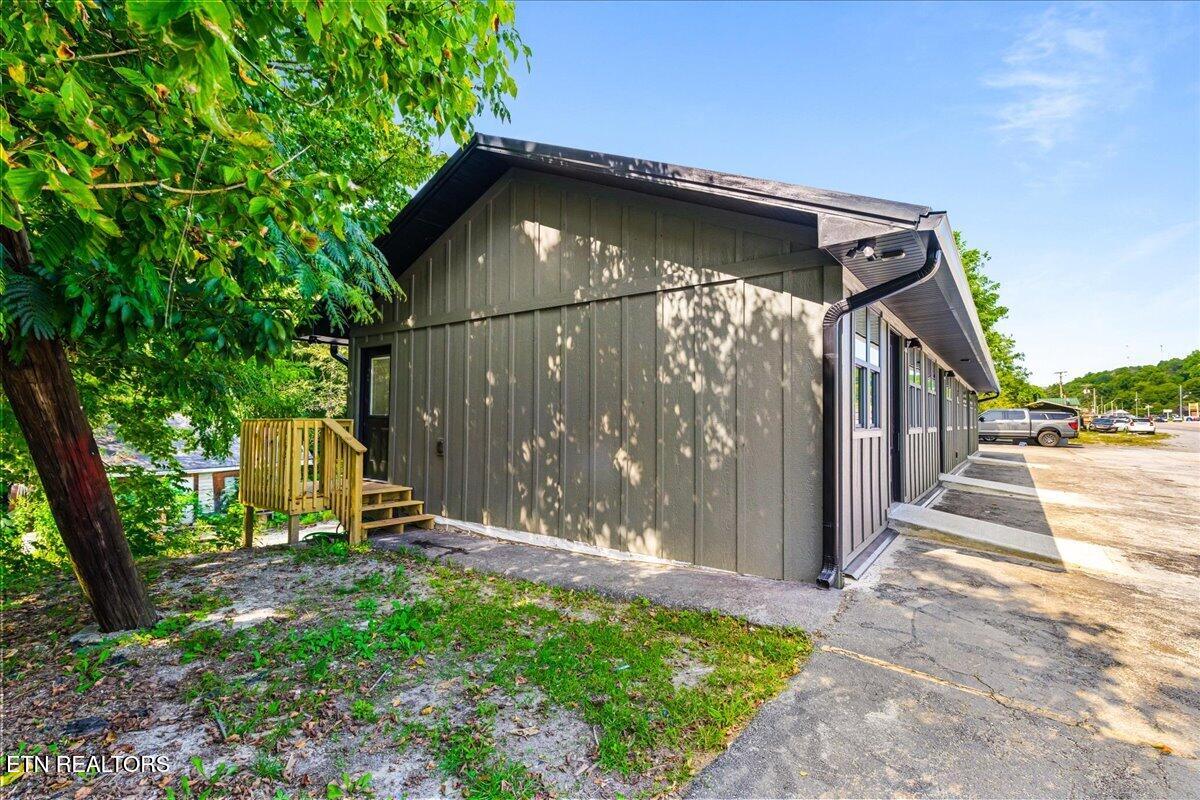 1320 Jacksboro Pike 3, LaFollette Unit: 3