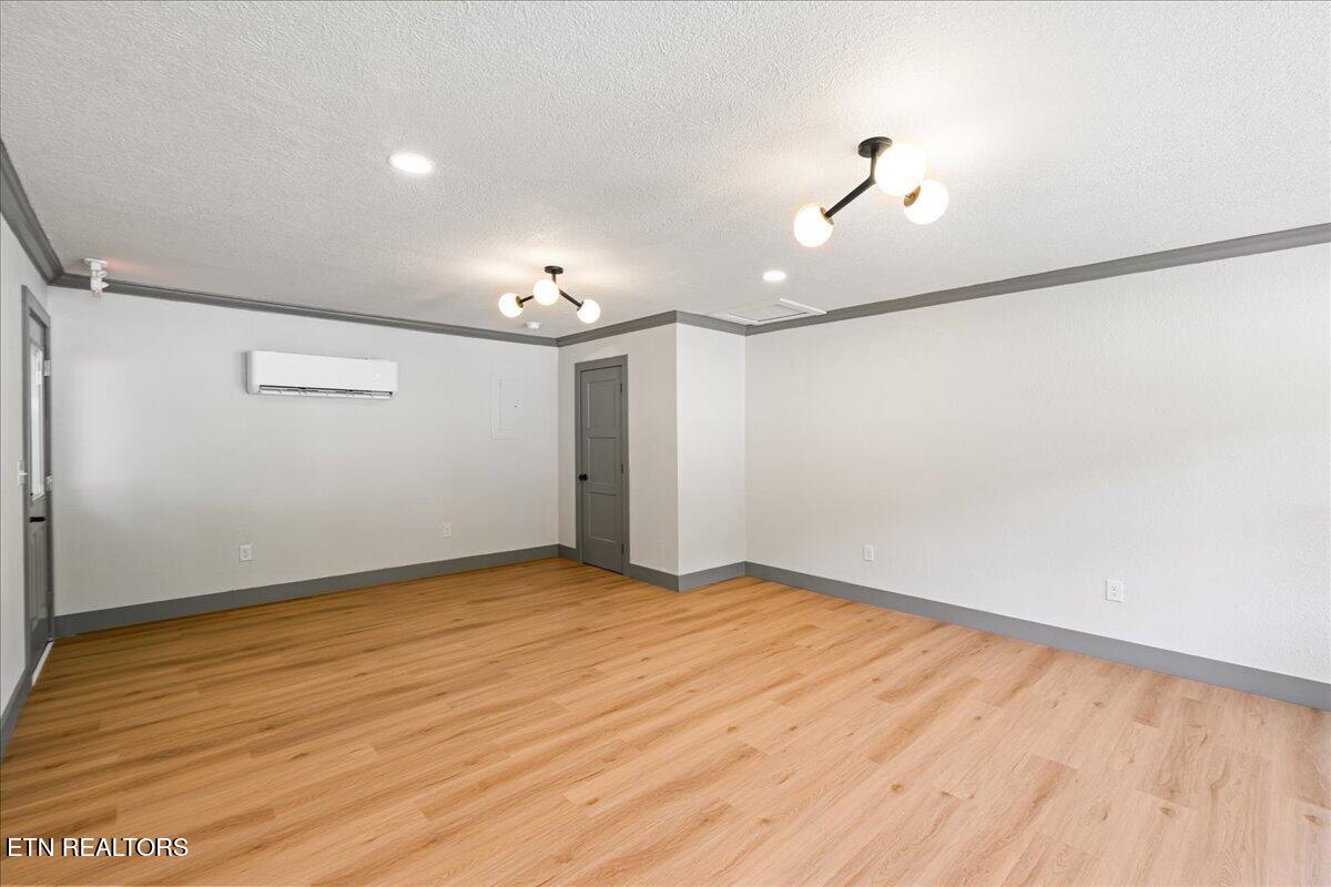 1320 Jacksboro Pike 3, LaFollette Unit: 3
