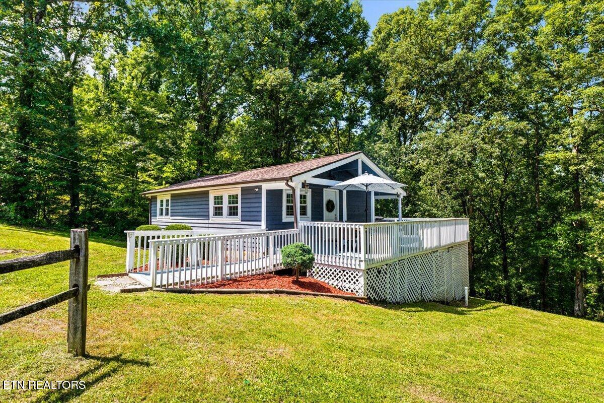 112 Posey Lane