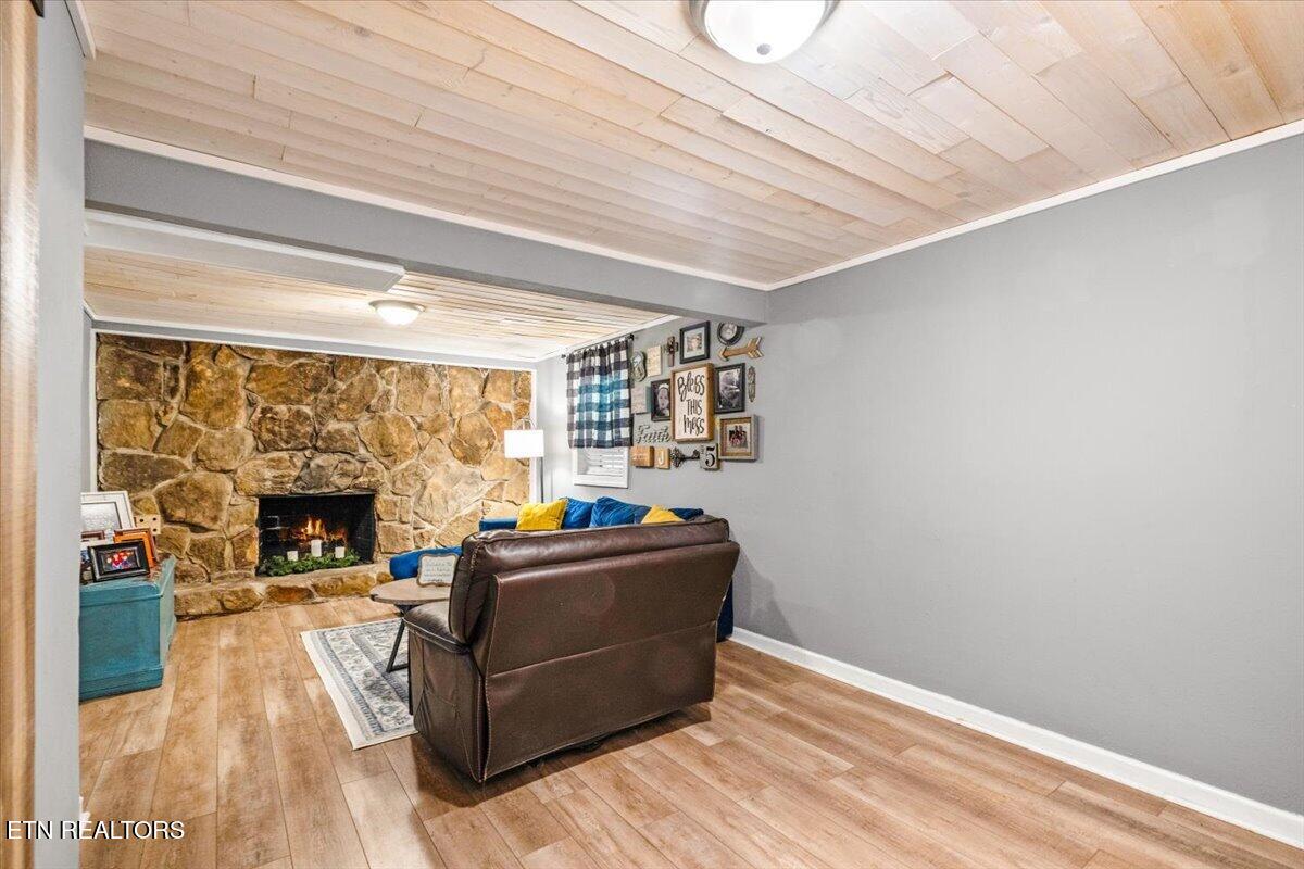 112 Posey Lane