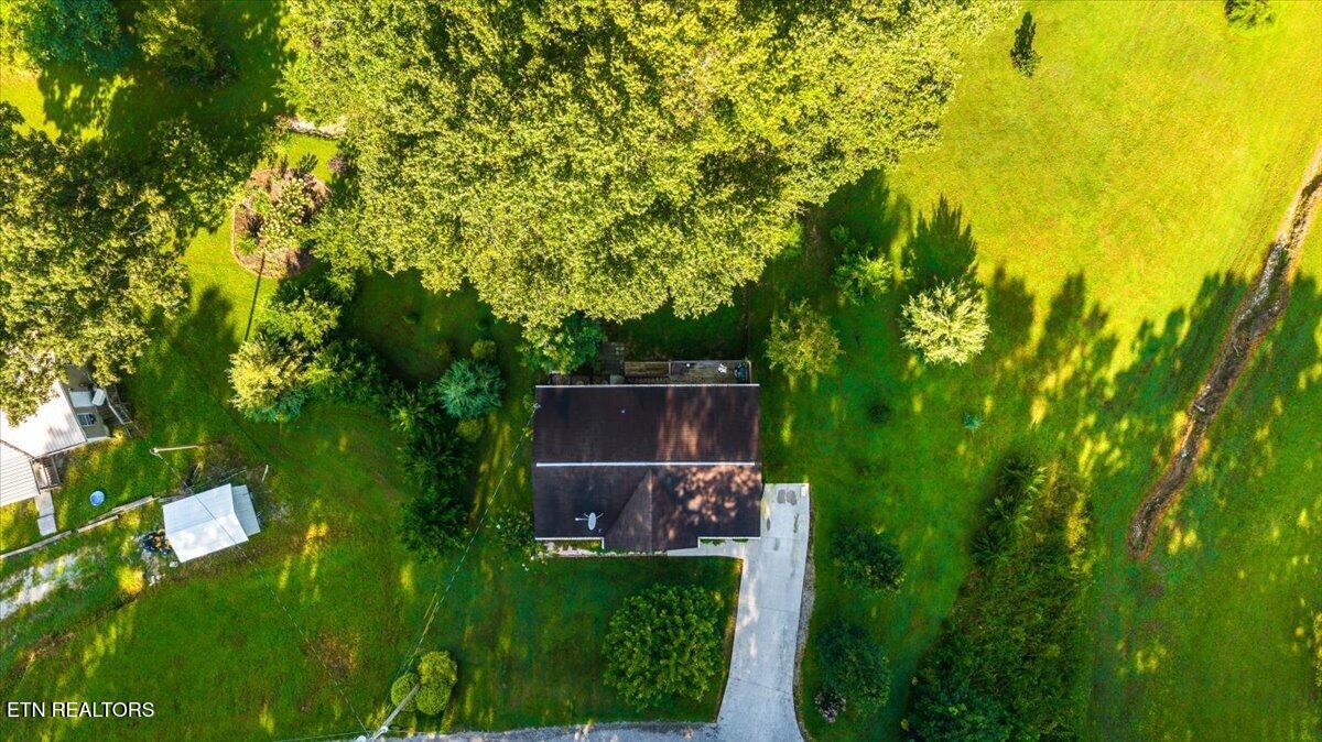 124 Mac Ivey Lane, LaFollette