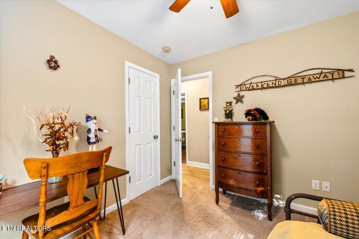 124 Mac Ivey Lane, LaFollette