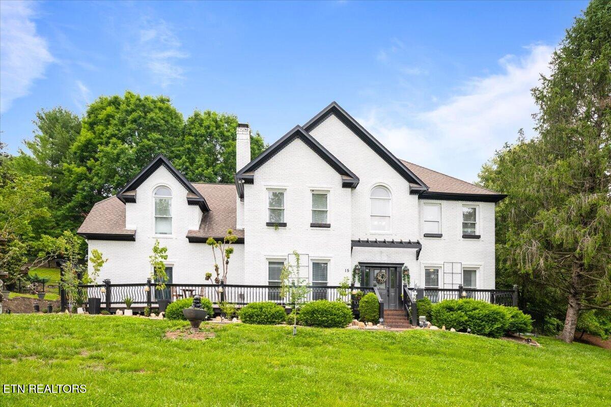 15 Radisson Cove