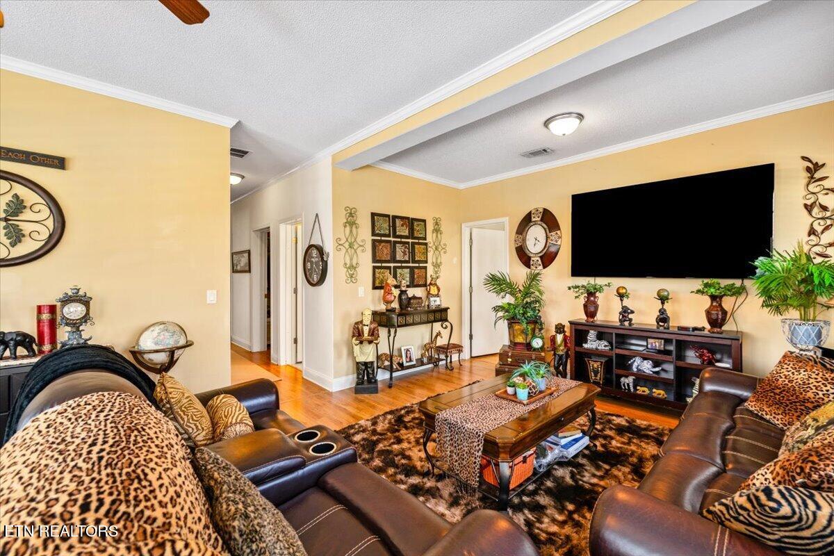 289 Carr Gap Rd