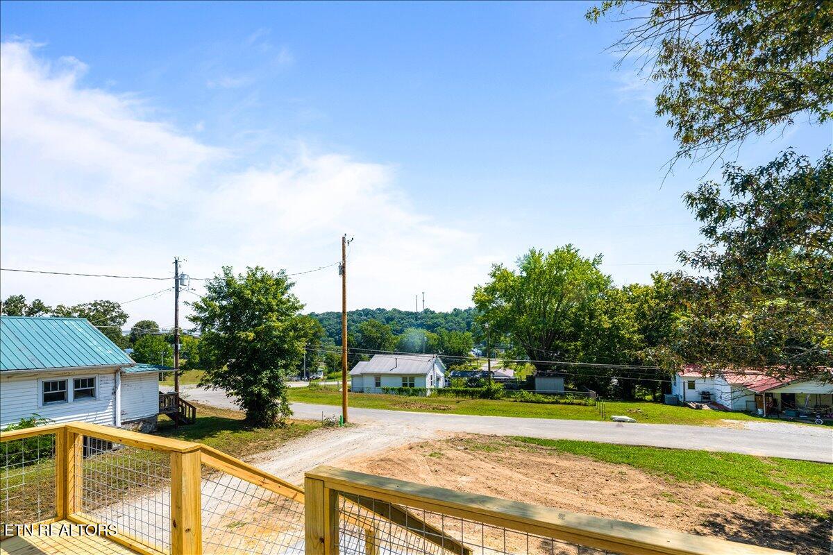 902 W Prospect St, LaFollette