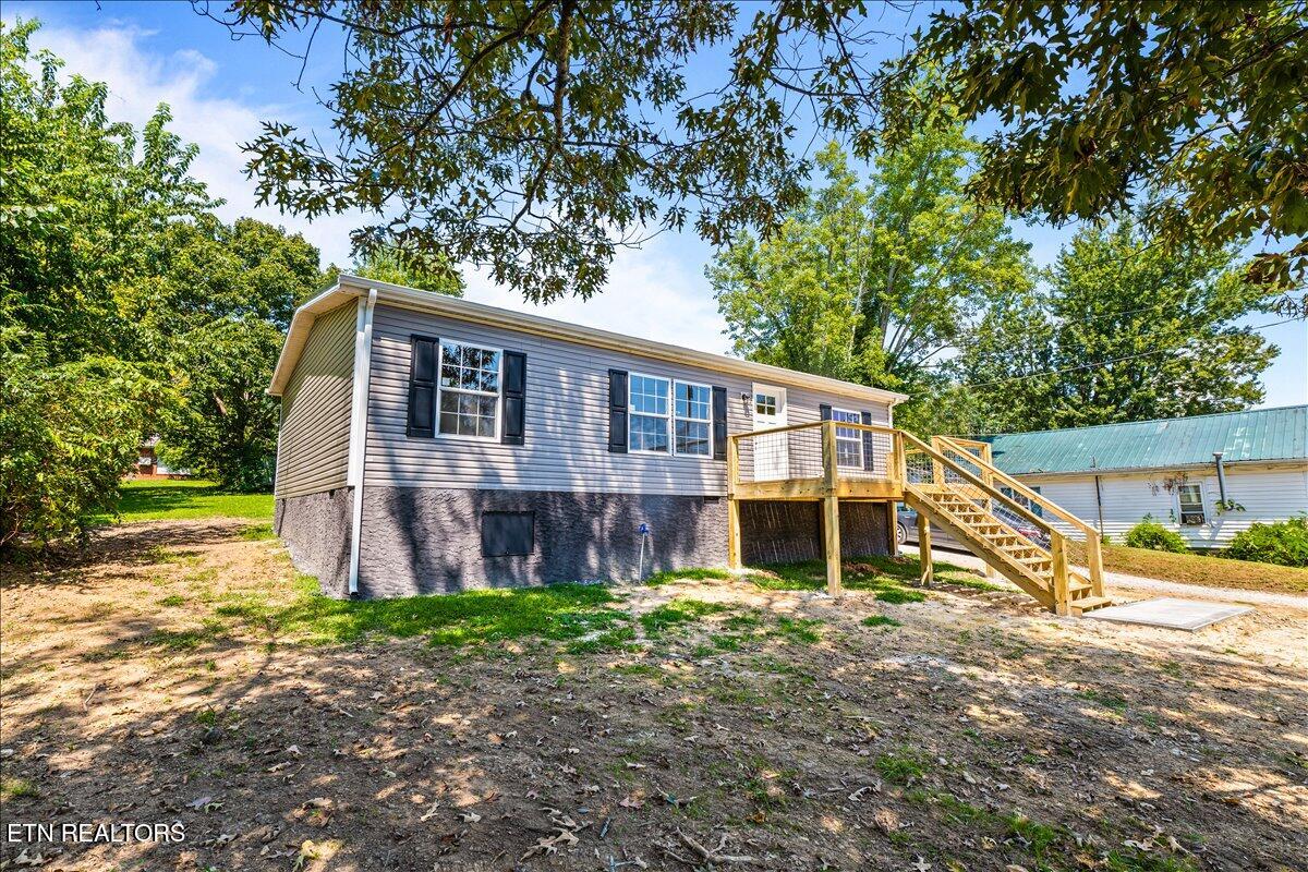 902 W Prospect St, LaFollette