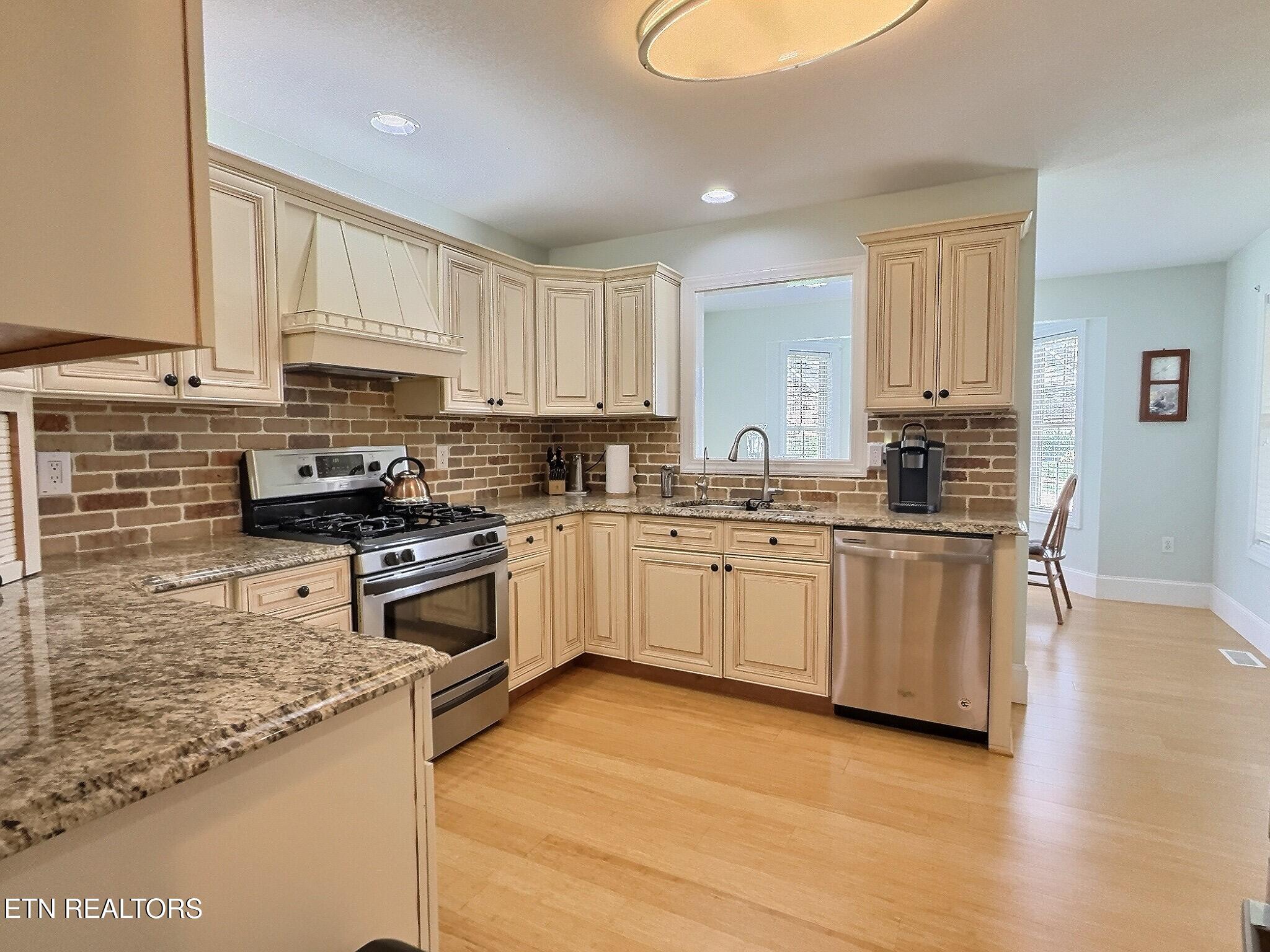 430 Bluff Trace