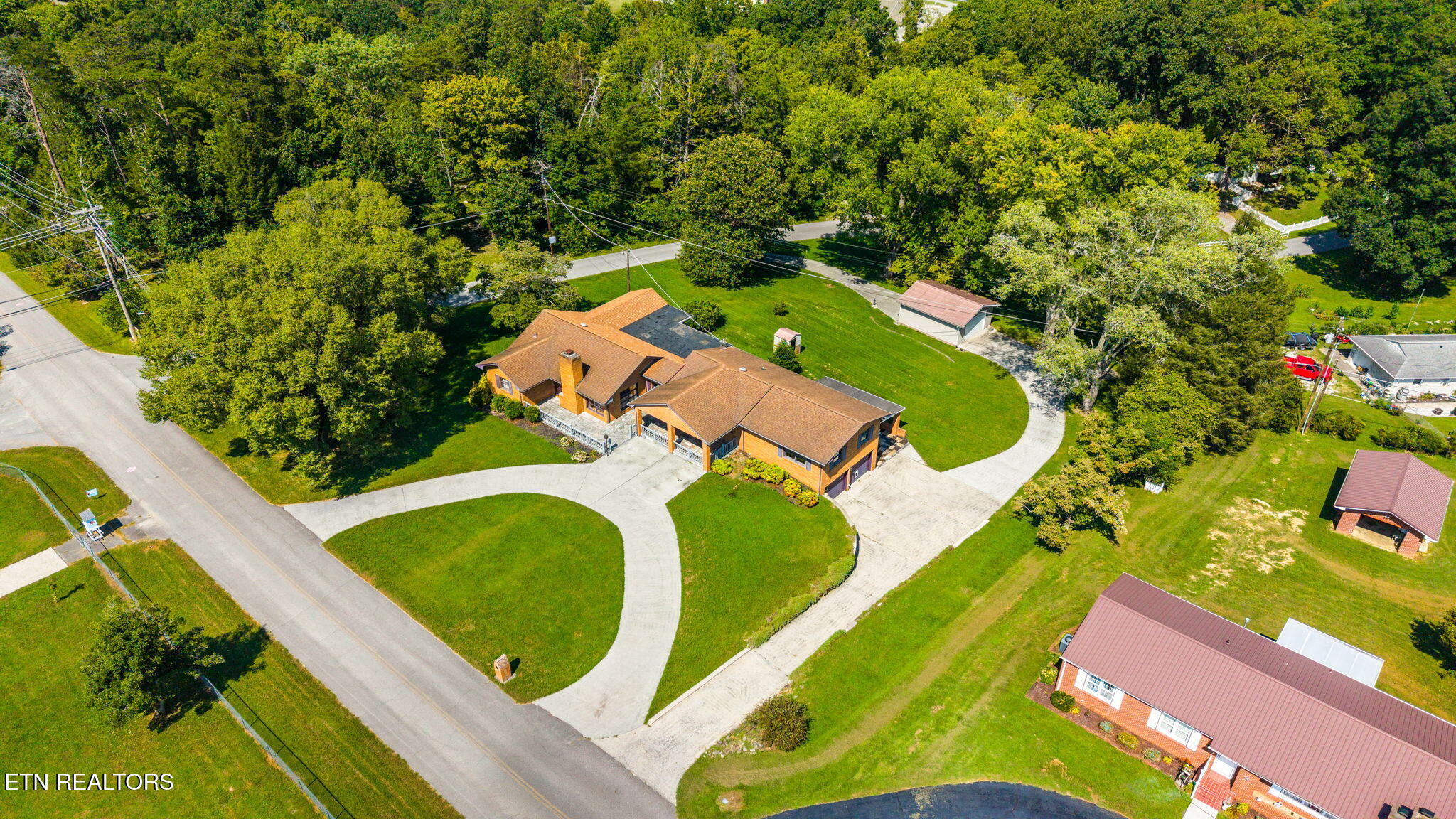 505 Claiborne Rd, LaFollette