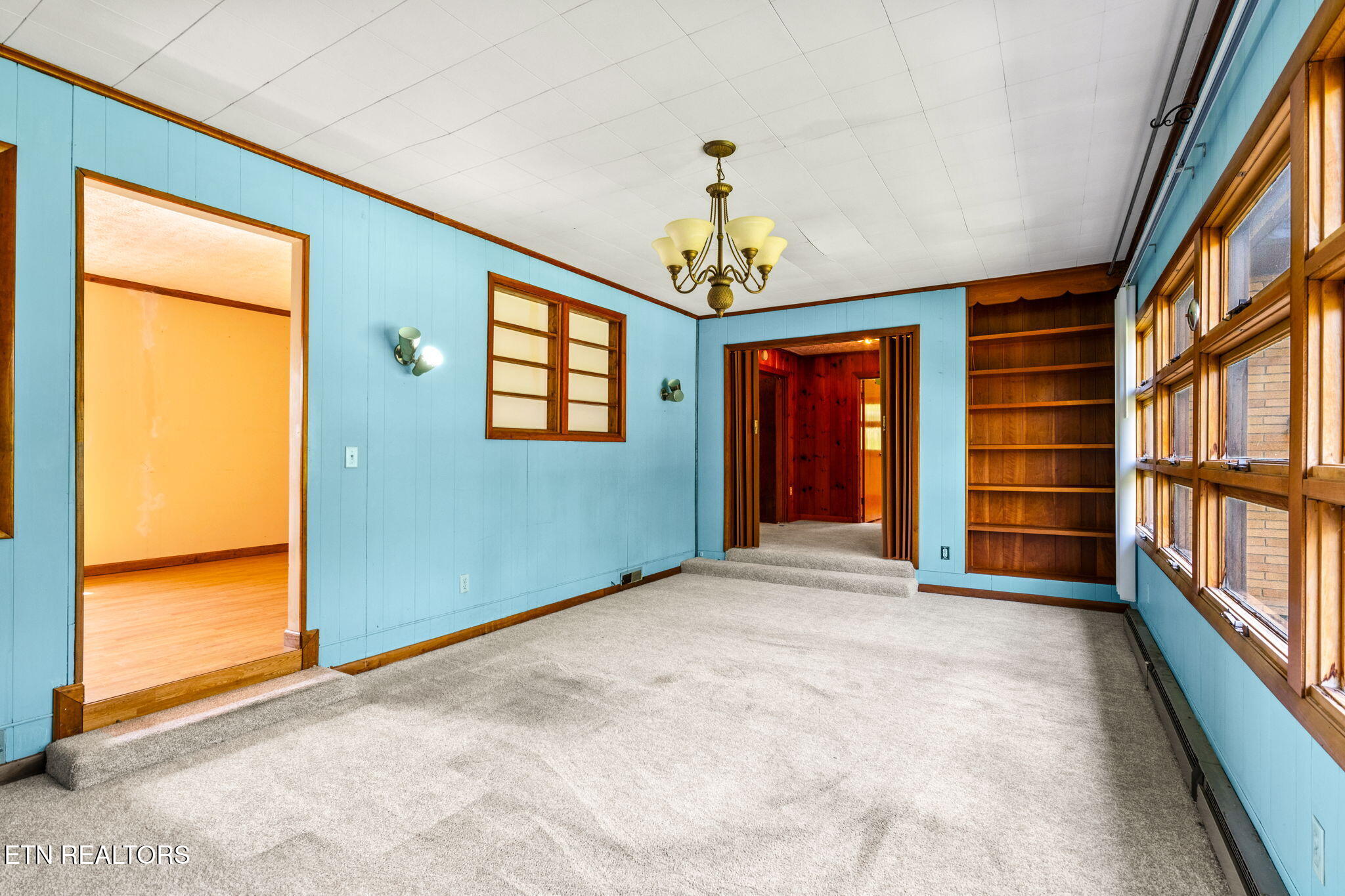 505 Claiborne Rd, LaFollette