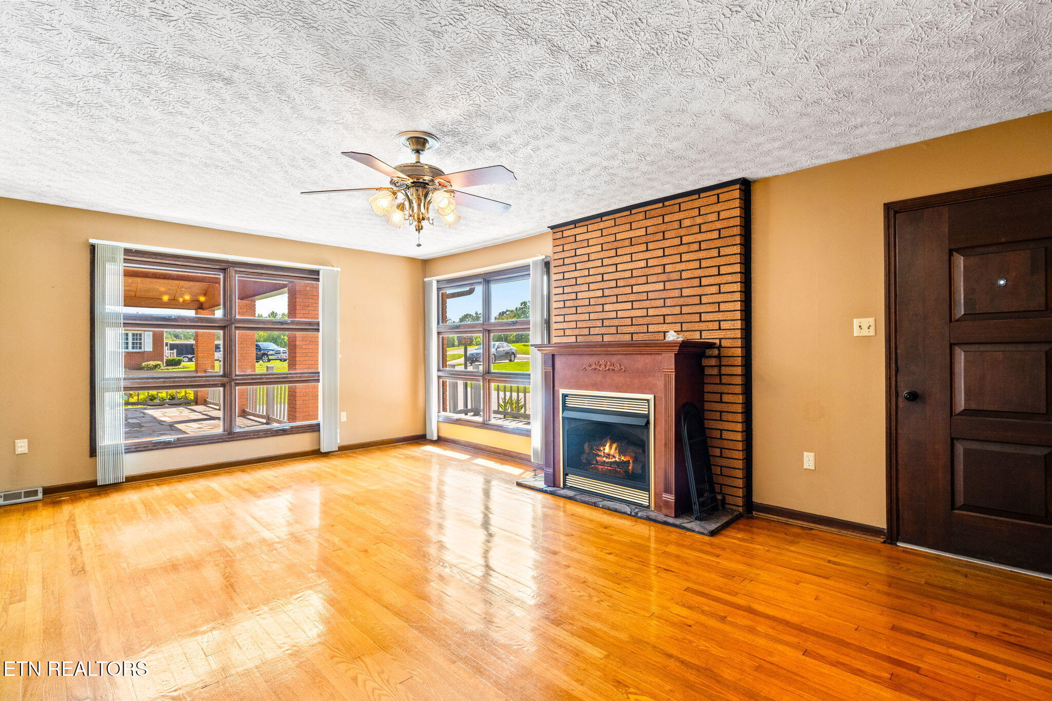 505 Claiborne Rd, LaFollette