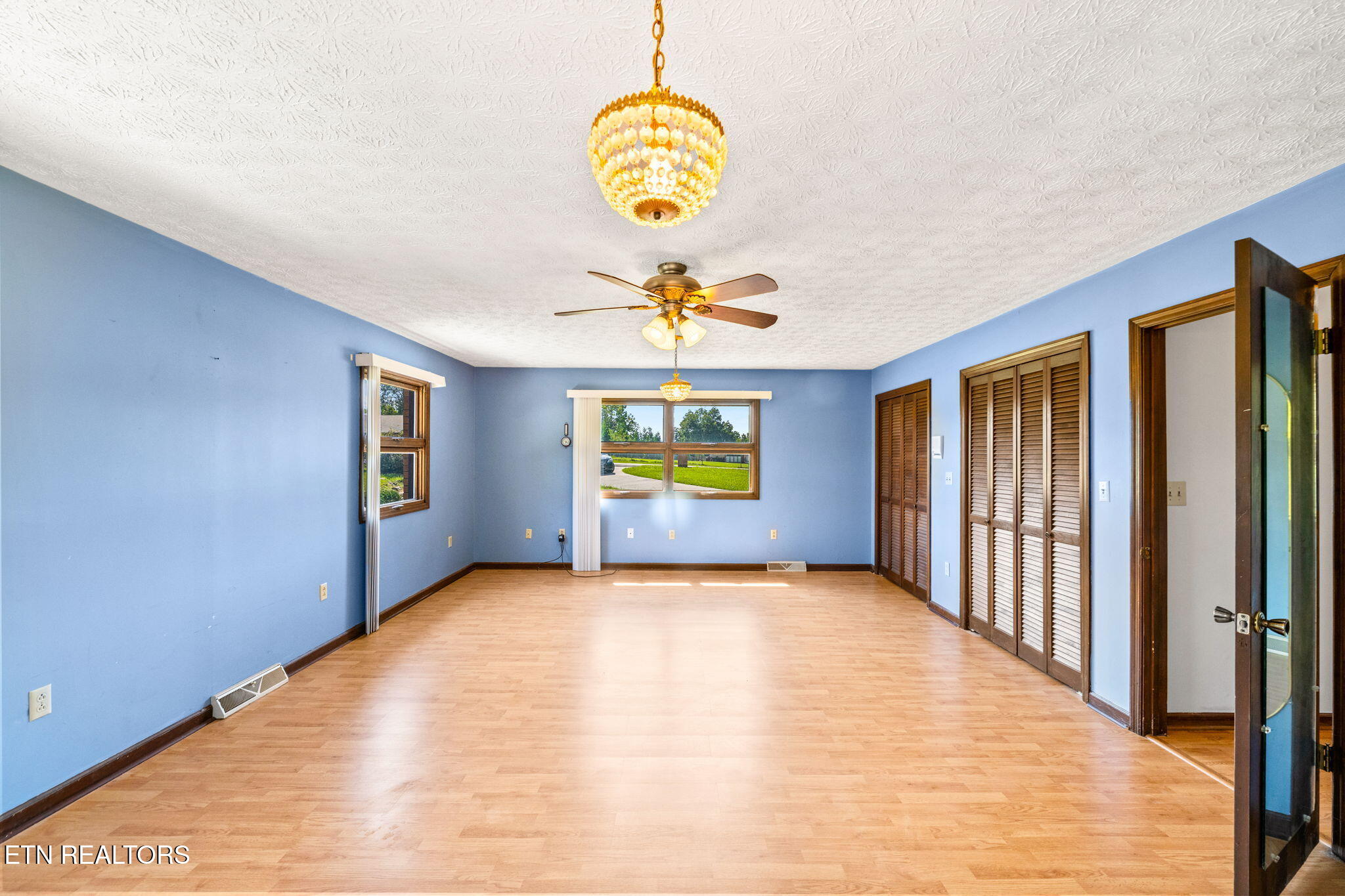 505 Claiborne Rd, LaFollette