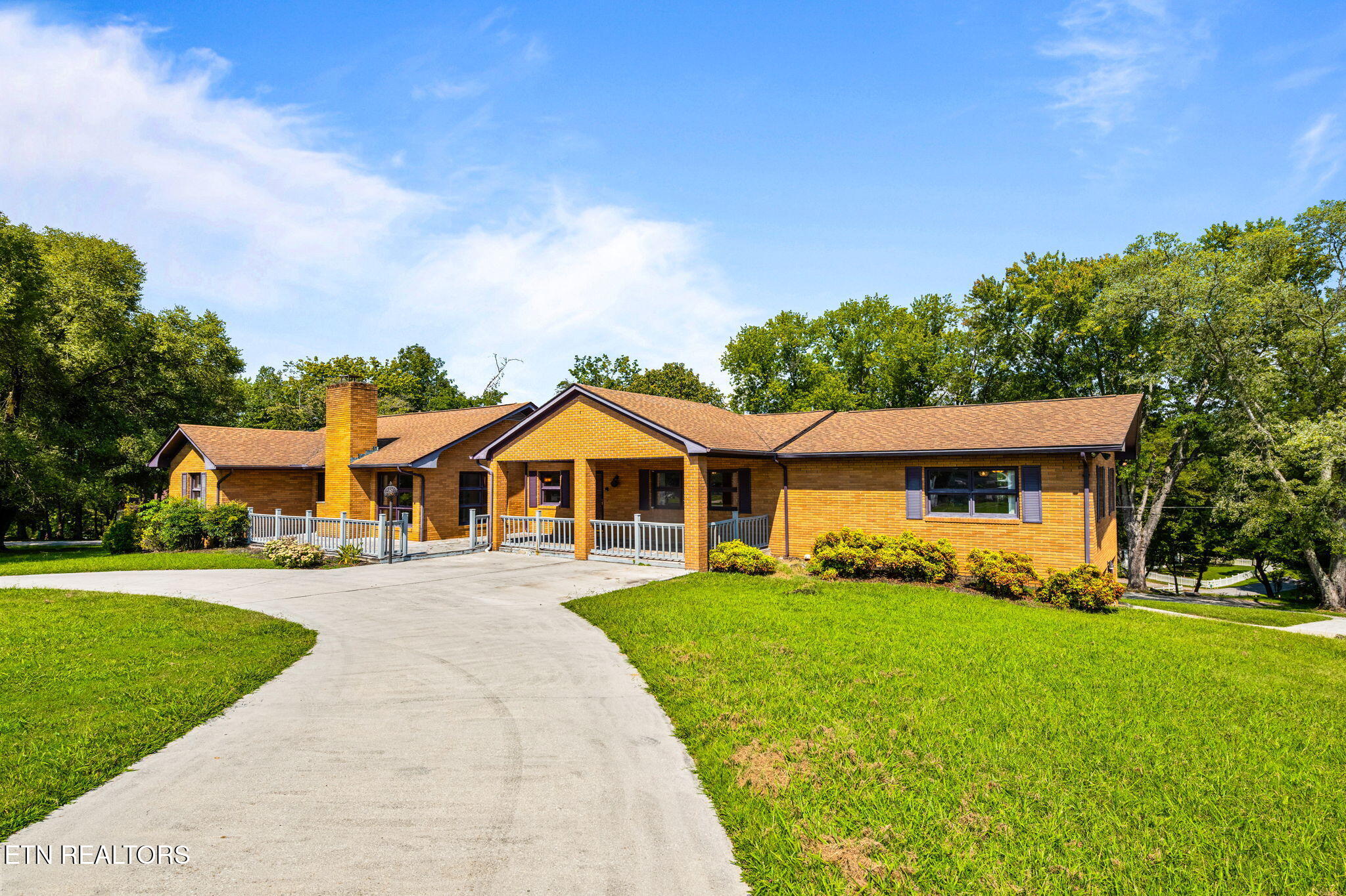 505 Claiborne Rd, LaFollette