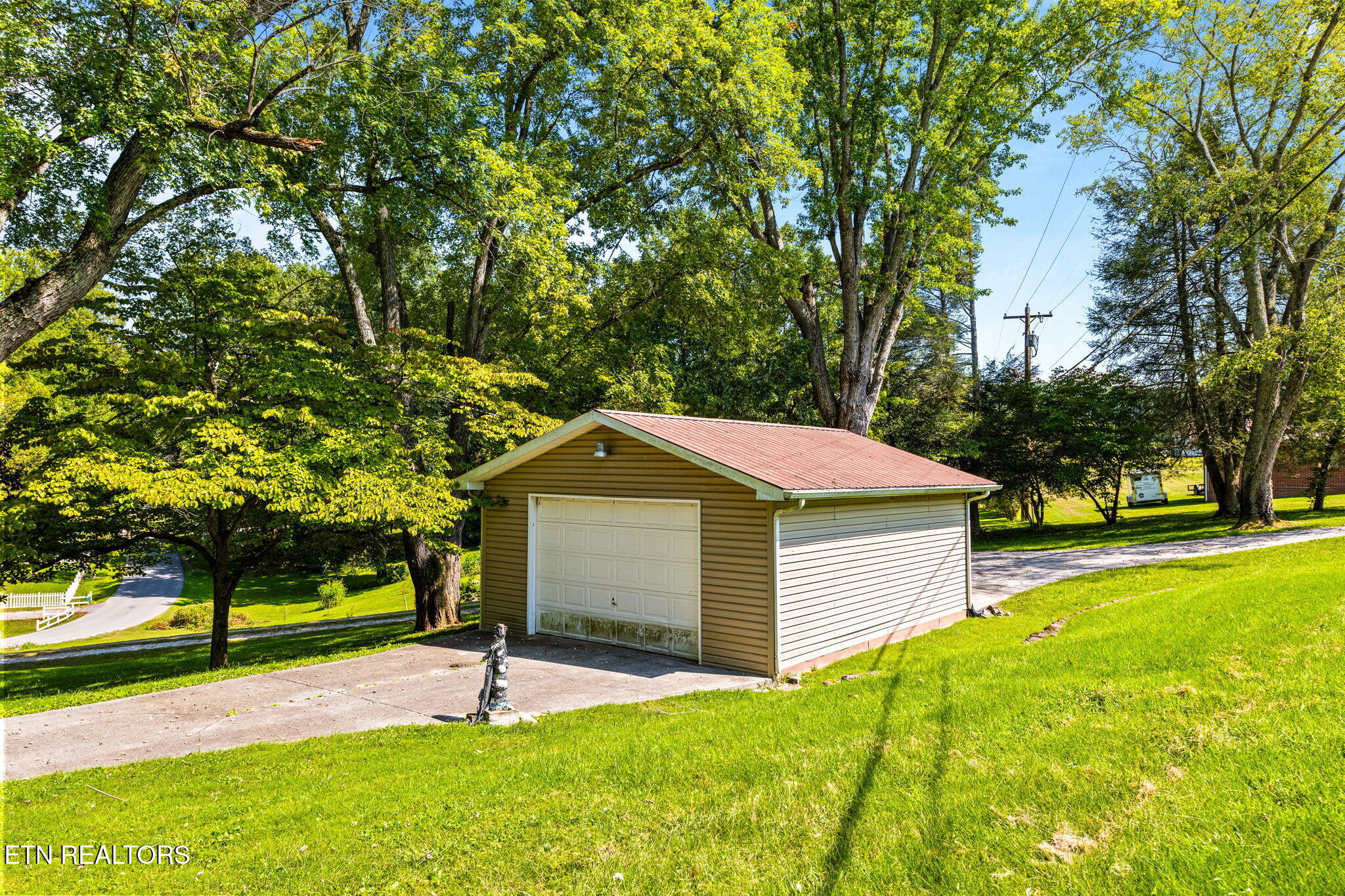 505 Claiborne Rd, LaFollette
