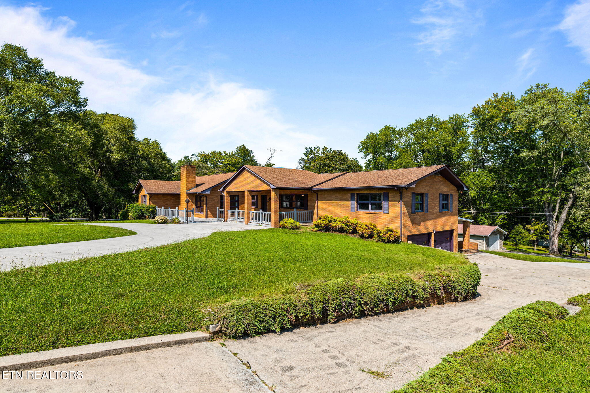 505 Claiborne Rd, LaFollette