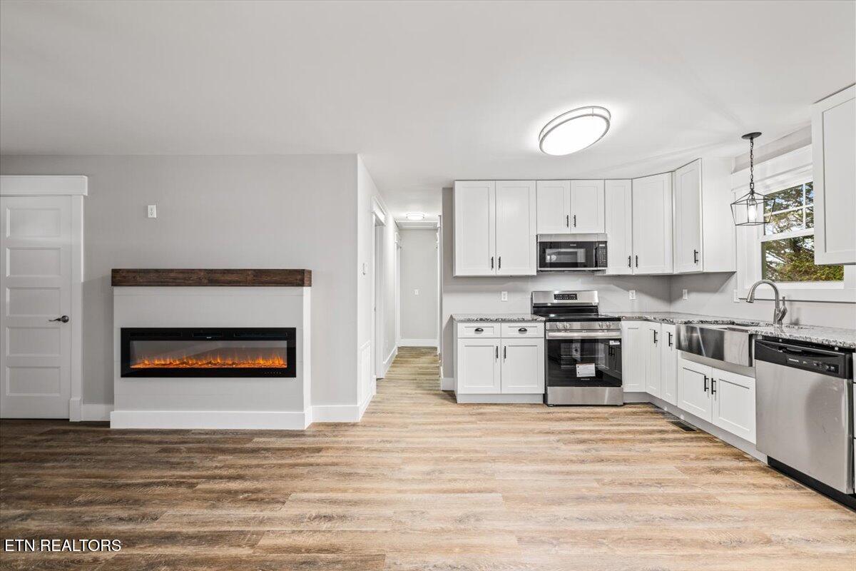 107 Azalea Lane 1