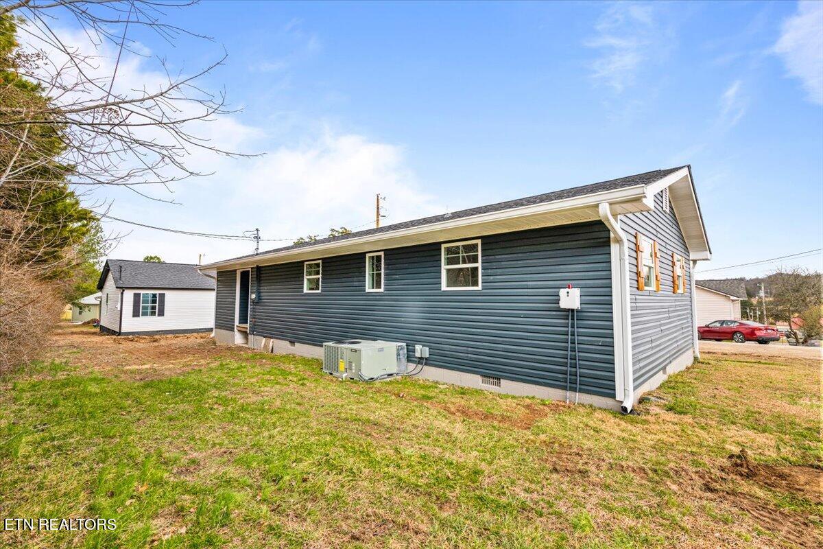 107 Azalea Lane 1