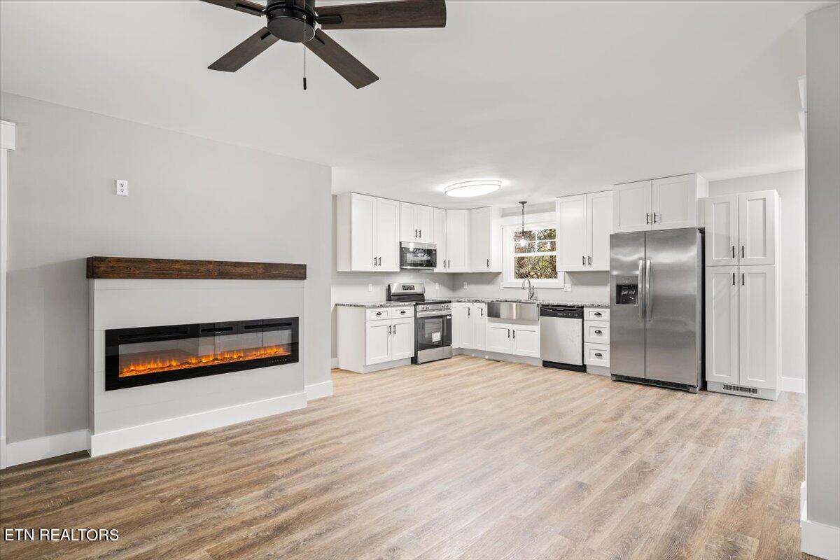 107 Azalea Lane 1