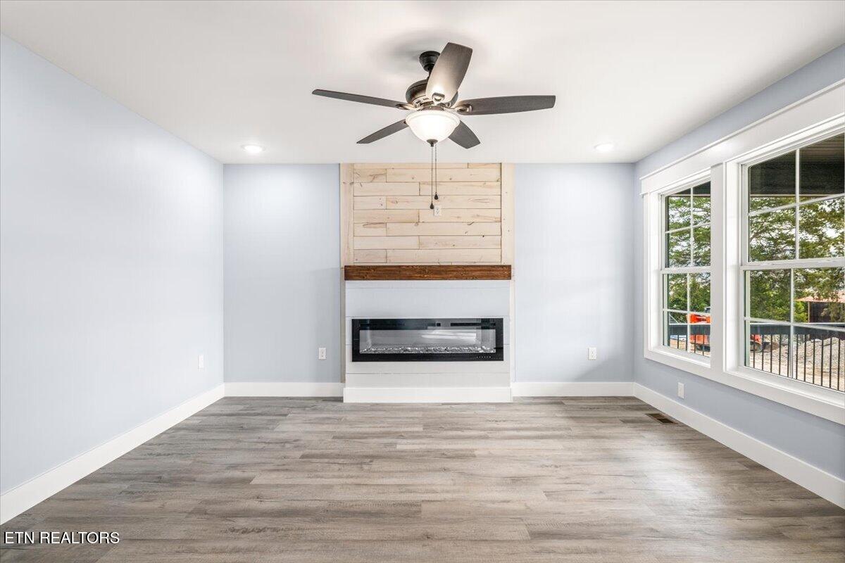 111 Azalea Lane 2