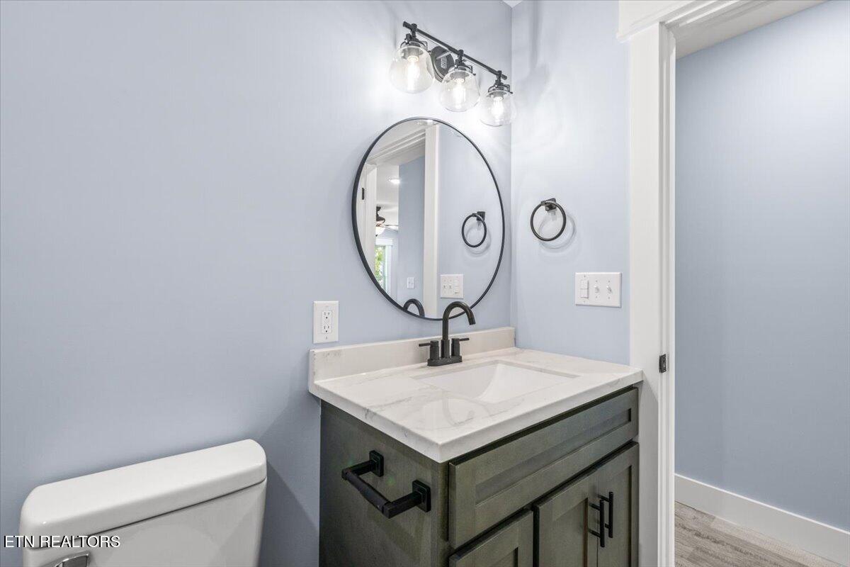 111 Azalea Lane 2