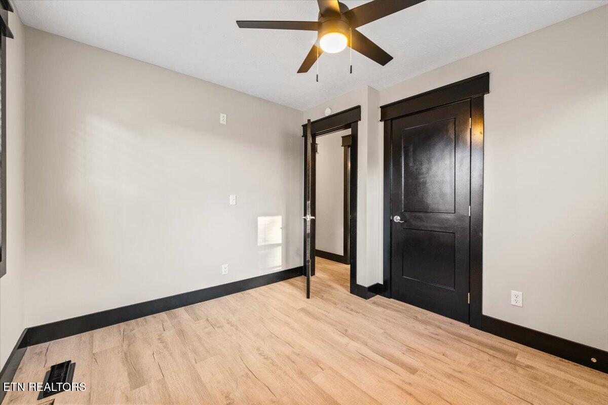 121 Azalea Lane 3