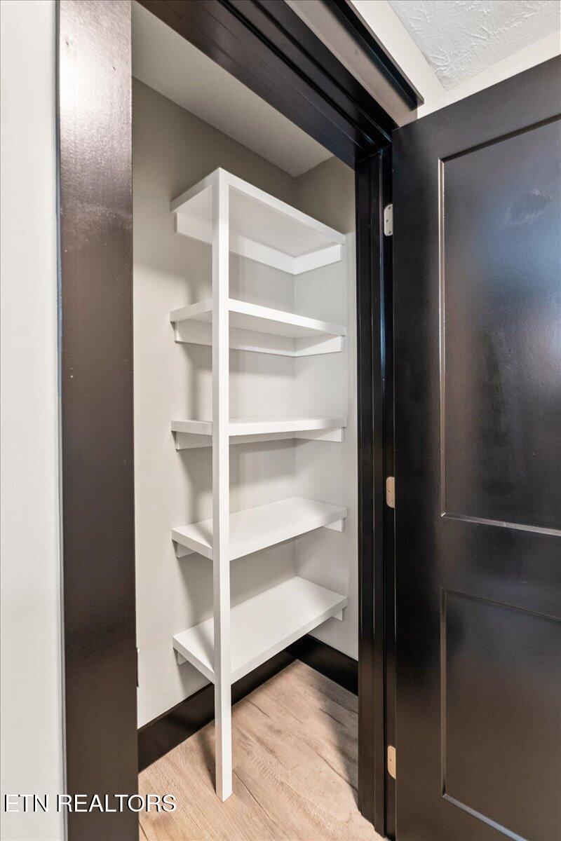 121 Azalea Lane 3
