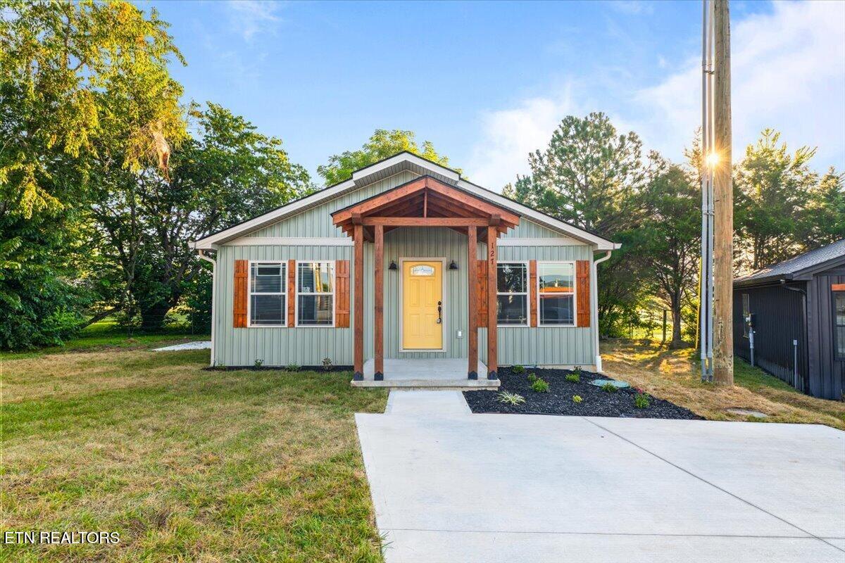 127 Azalea Lane 4