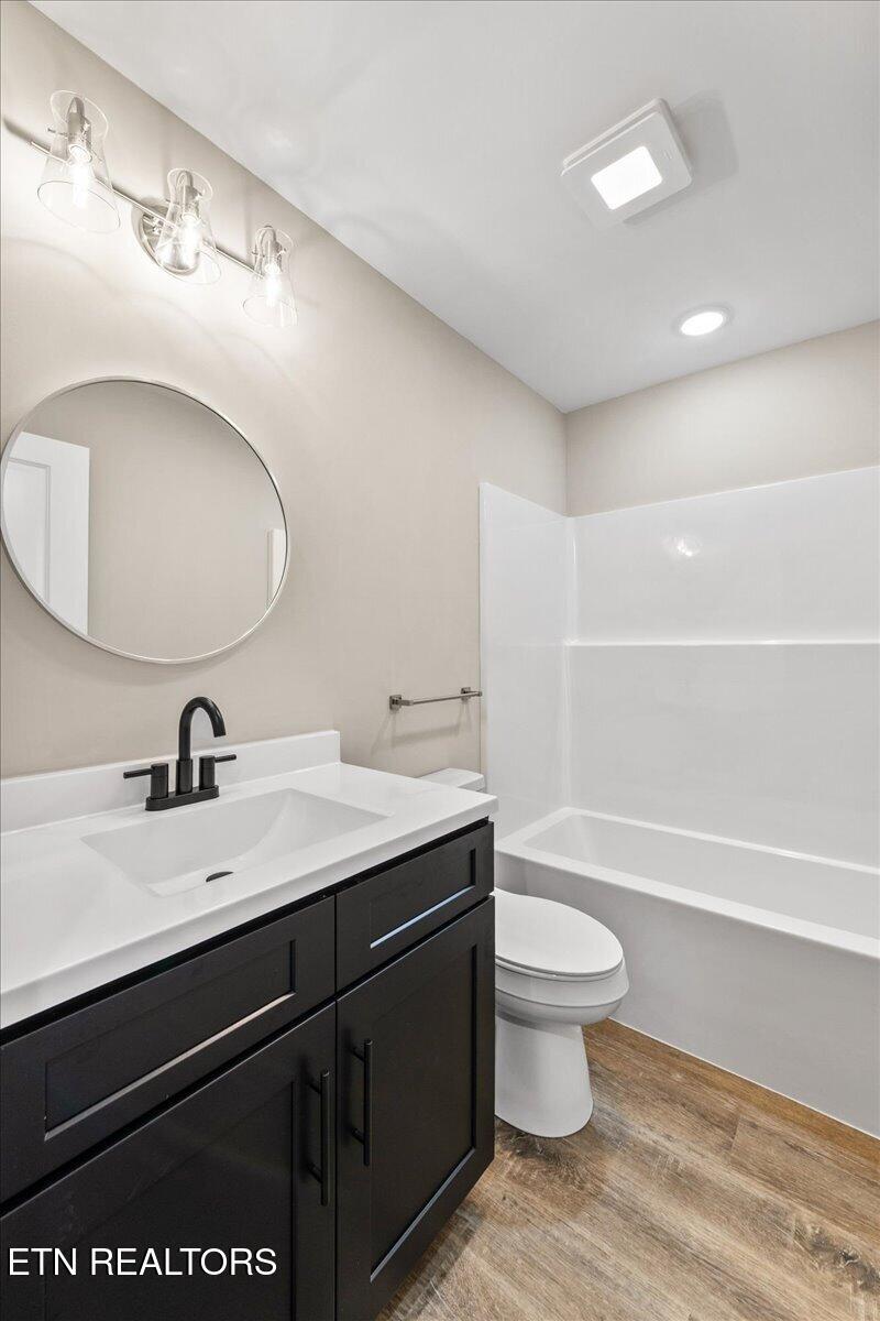 130 Azalea Lane 5