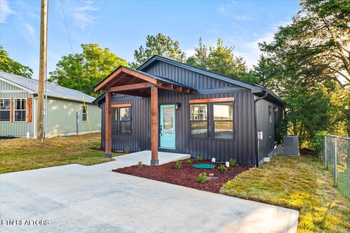 130 Azalea Lane 5