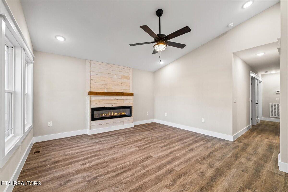 130 Azalea Lane 5