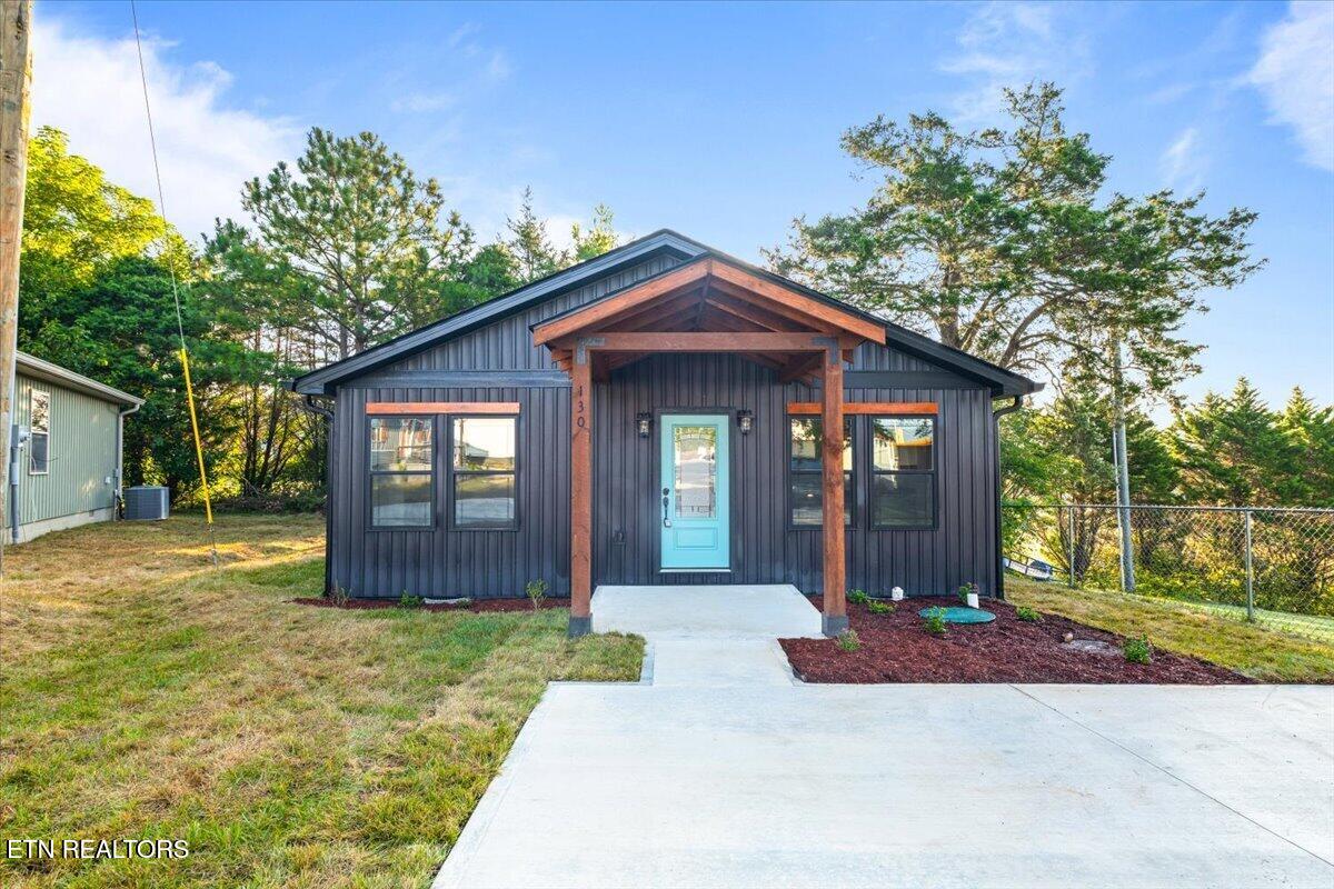 130 Azalea Lane 5