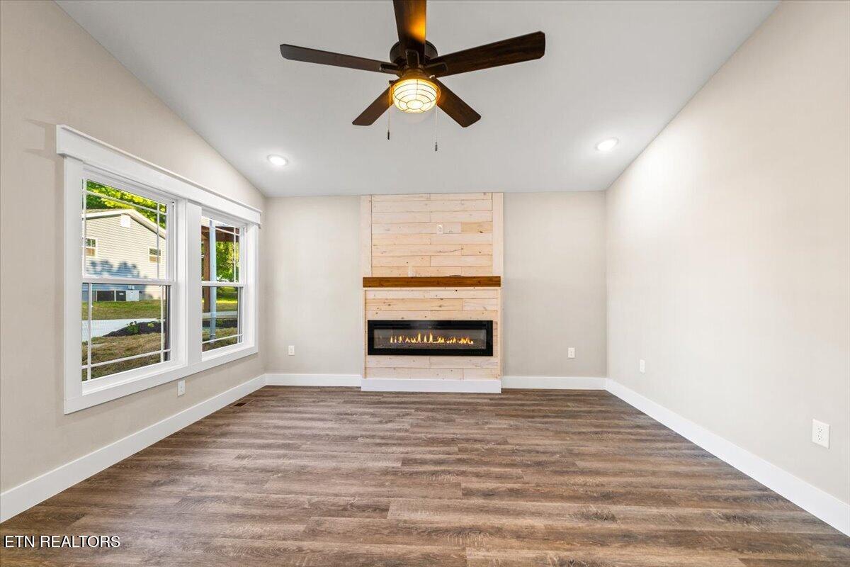 130 Azalea Lane 5