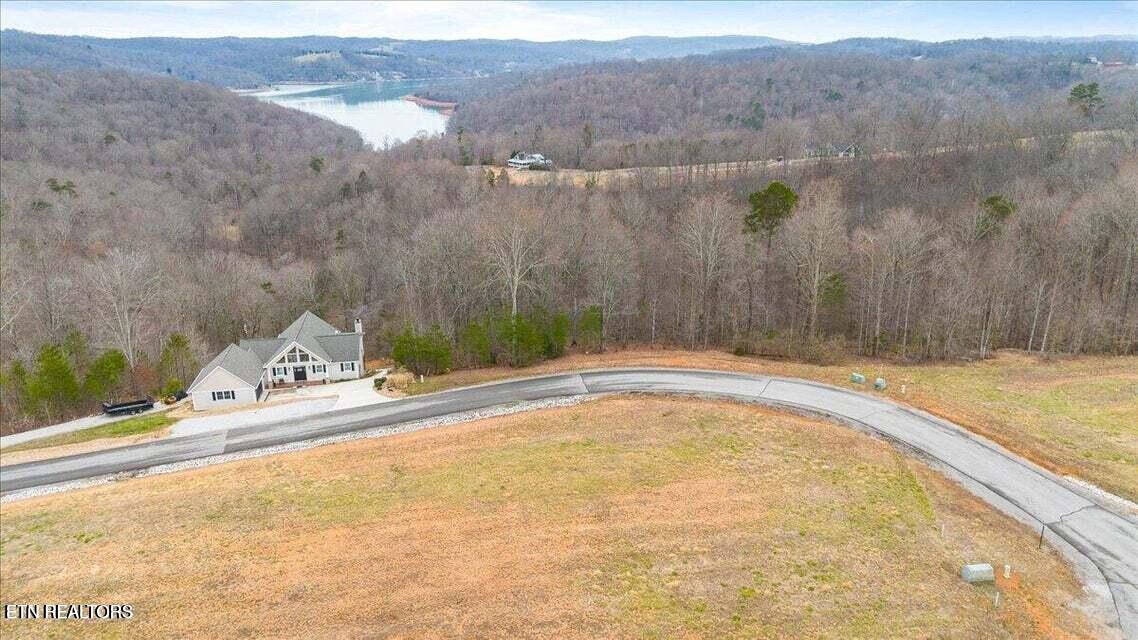 Prestige, LaFollette