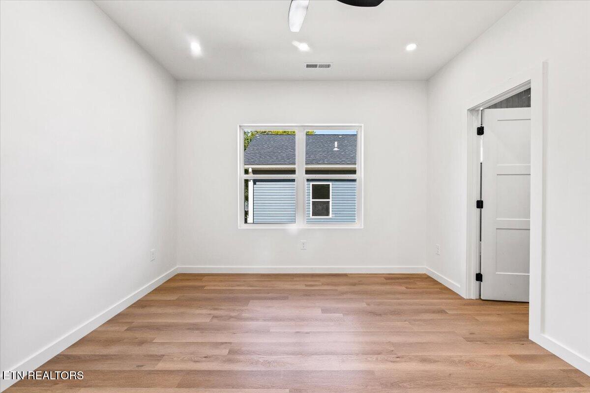 400 Plaza St