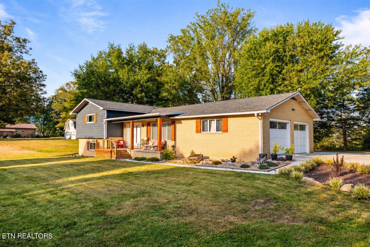 328 Brown Crest Rd, LaFollette