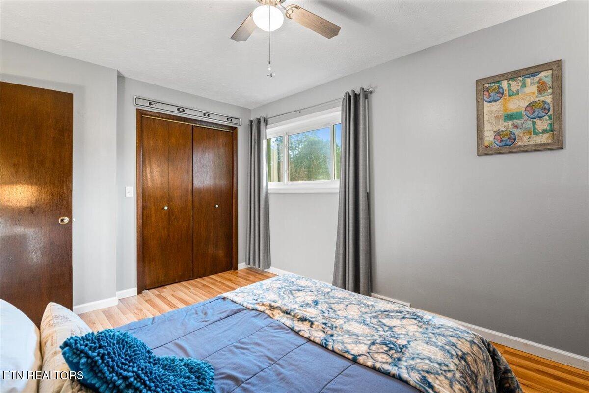 328 Brown Crest Rd, LaFollette